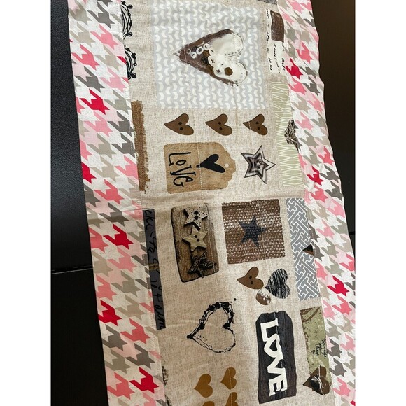 HANDMADE BY MOM VARIOUS HEARTS Colorful Table Runner 41" x 12" - Picture 3 of 8